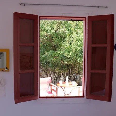 Apartment Flora's Red *